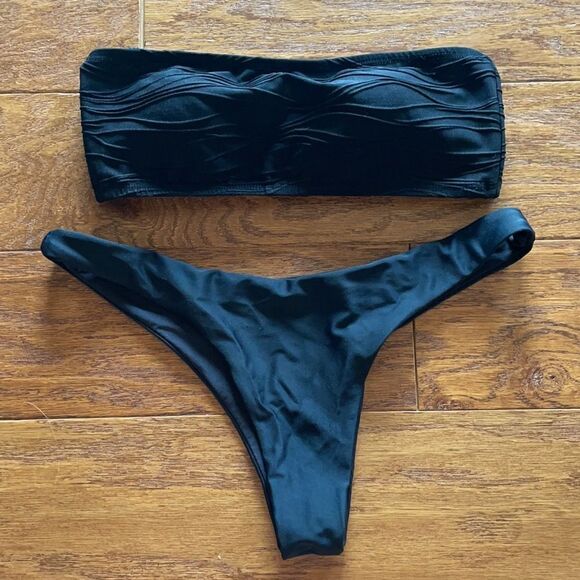 Black bikini set - Picture 1 of 1